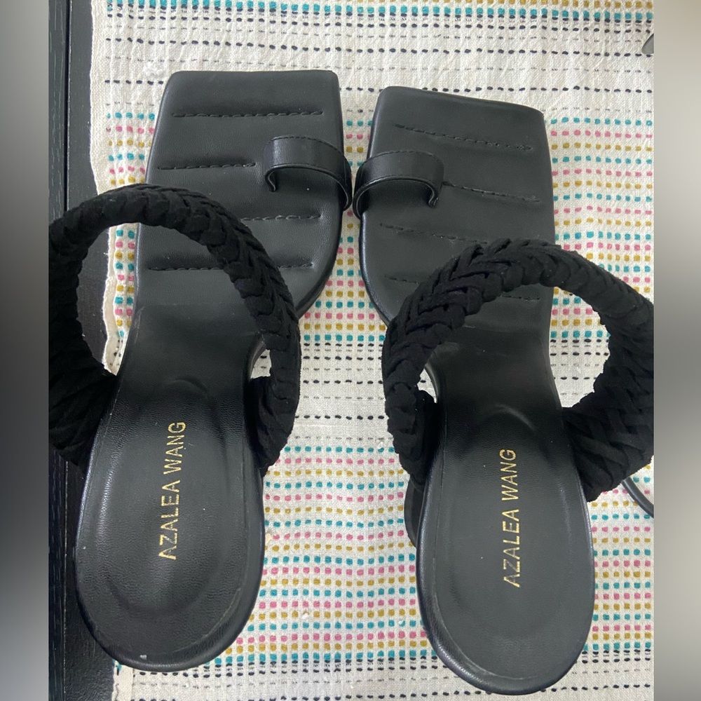 Azalea Wang Womens heels size 8.5